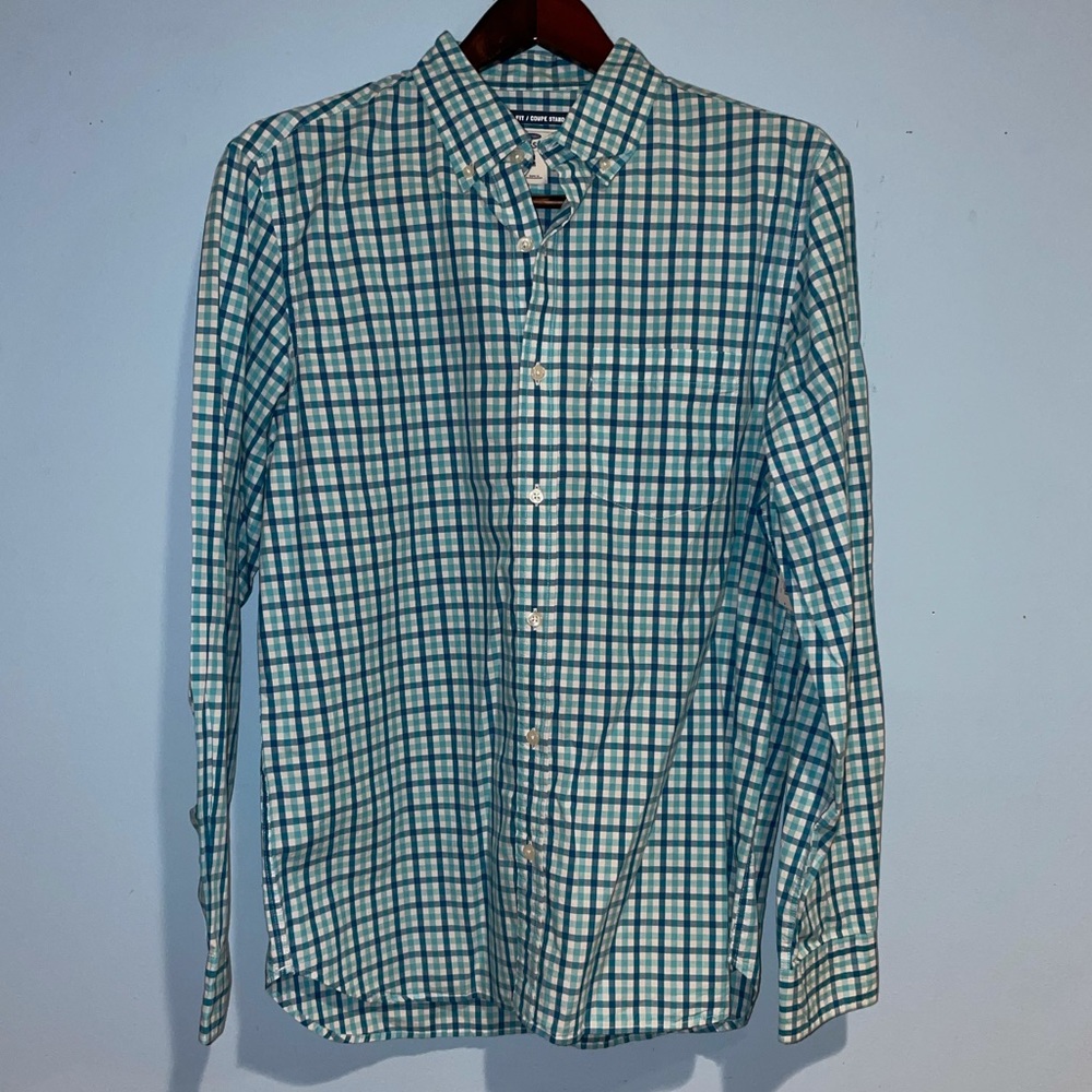 Old Navy plaid button down shirt